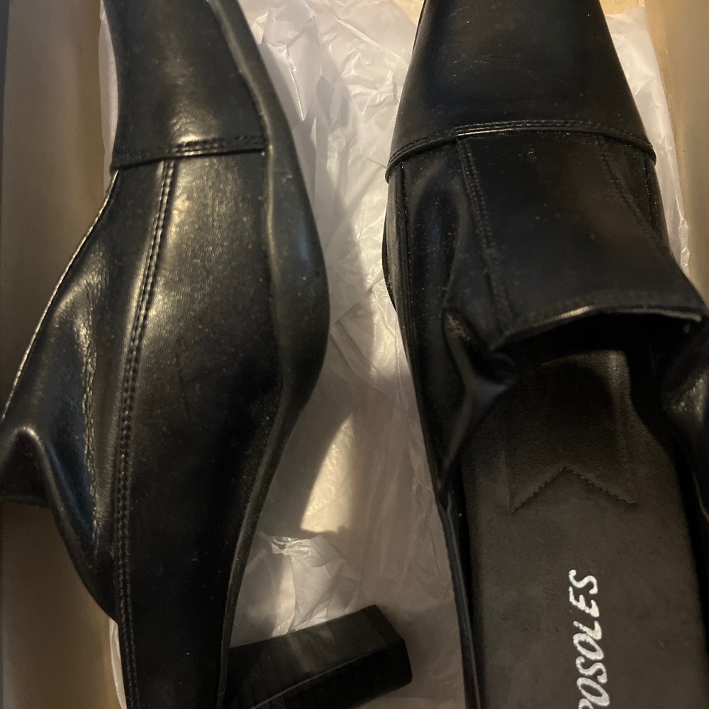 Black strapless heels